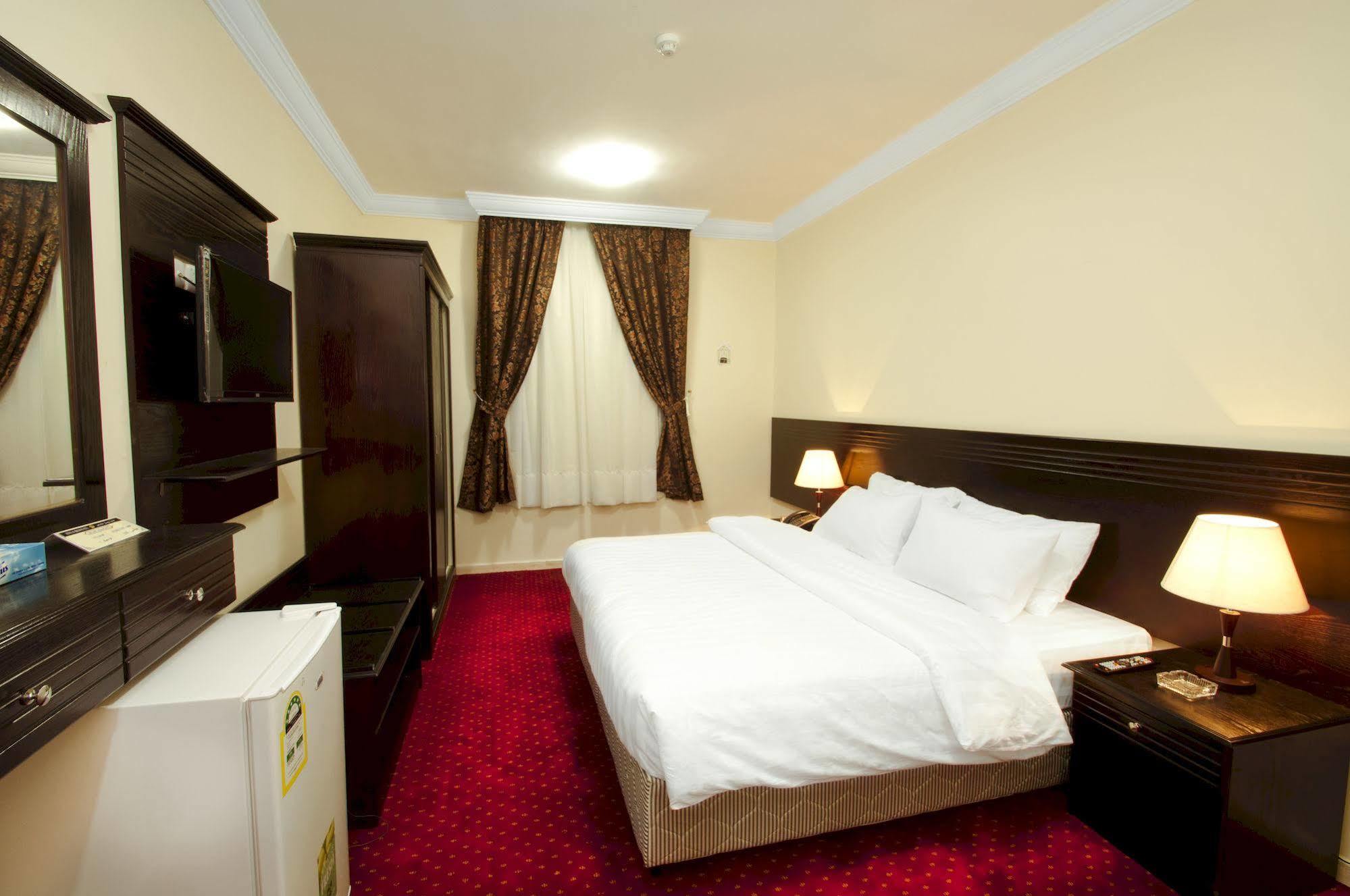 Hotel Royal Al Mashaaer 3*
