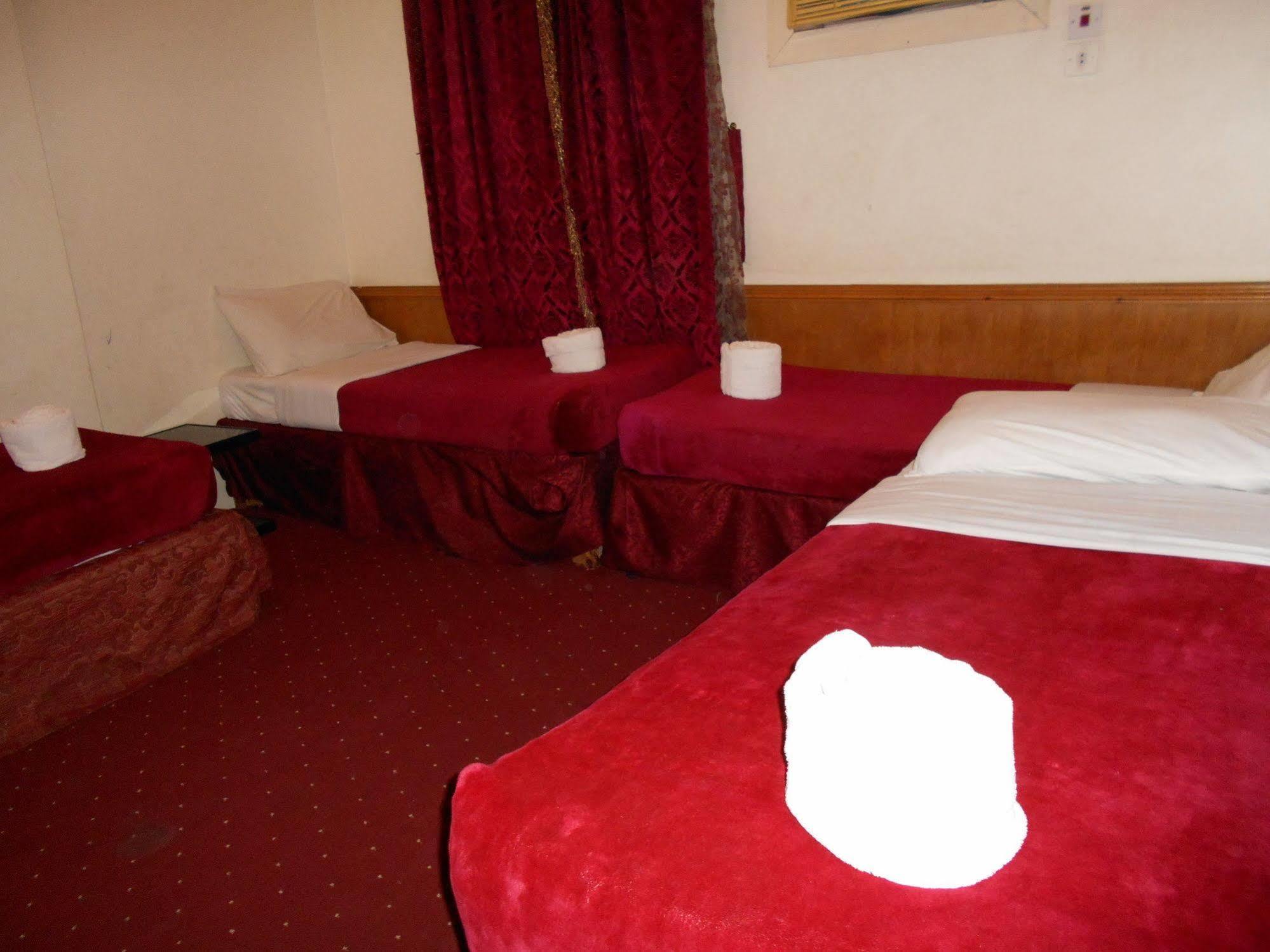 Hotel Mobark Al-khalil 3*