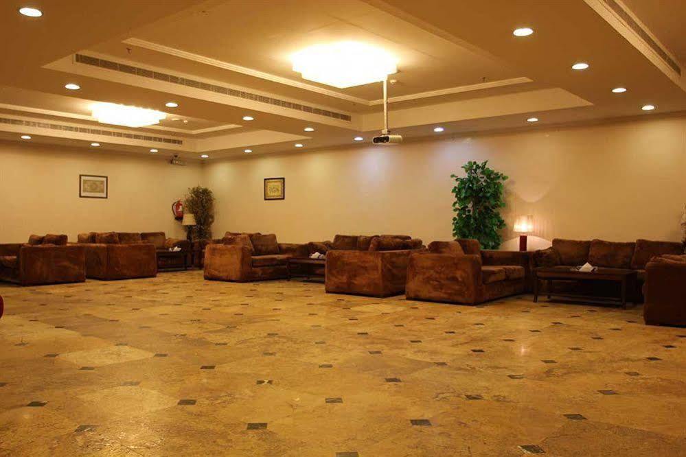 Hotel Abraj Al Tayseer Tuwa 3*
