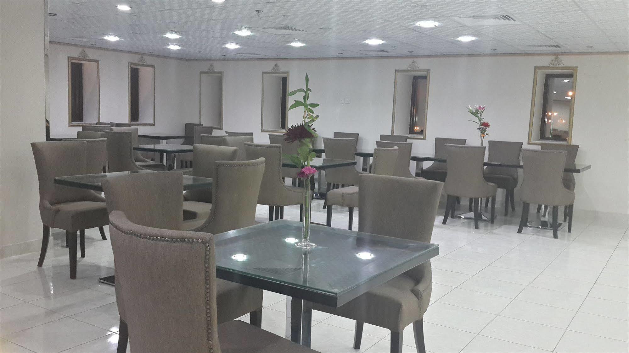 Platinum Abraj Al Ehsan 3* Mecca