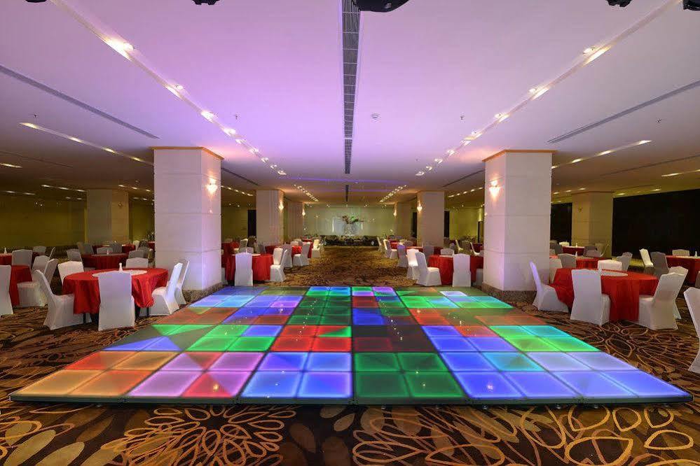 Reef Global 4* Mecca