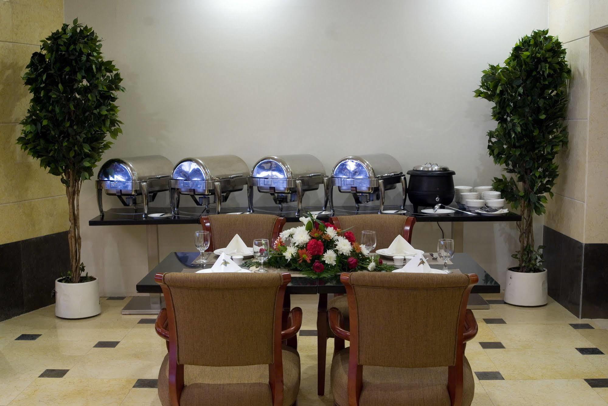 Hotel Emaar Grand