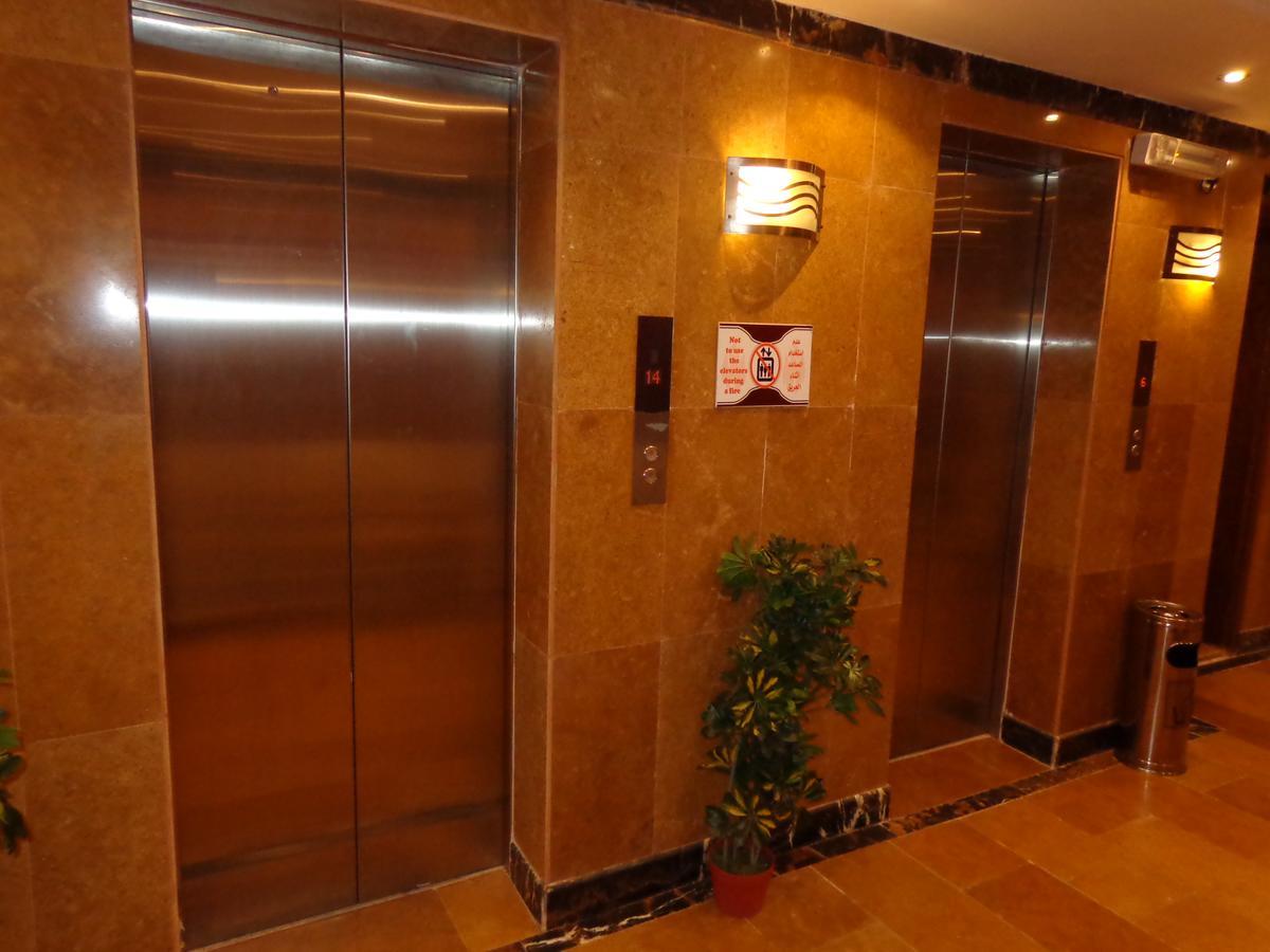 Hotel Ekram Al Mansor