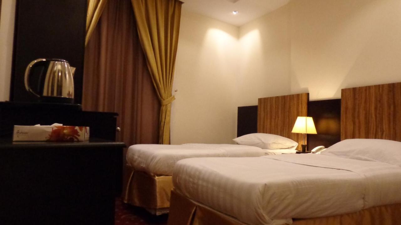 Hotel Ekram Al Mansor Mecca