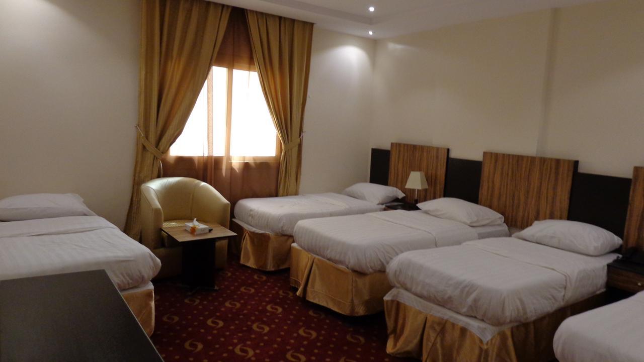 Hotel Ekram Al Mansor 2*