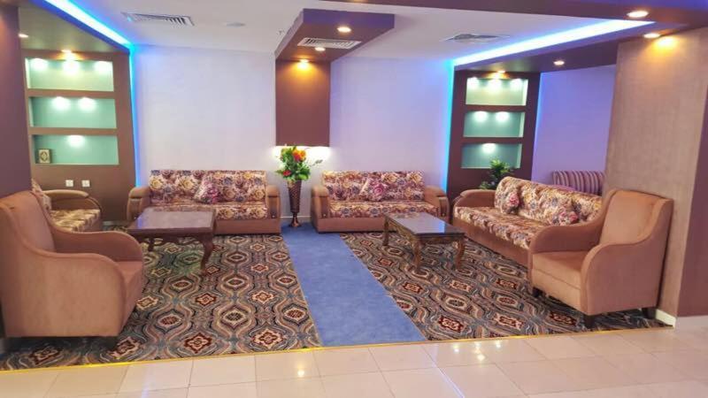 Hotel فندق تيماء الششة *