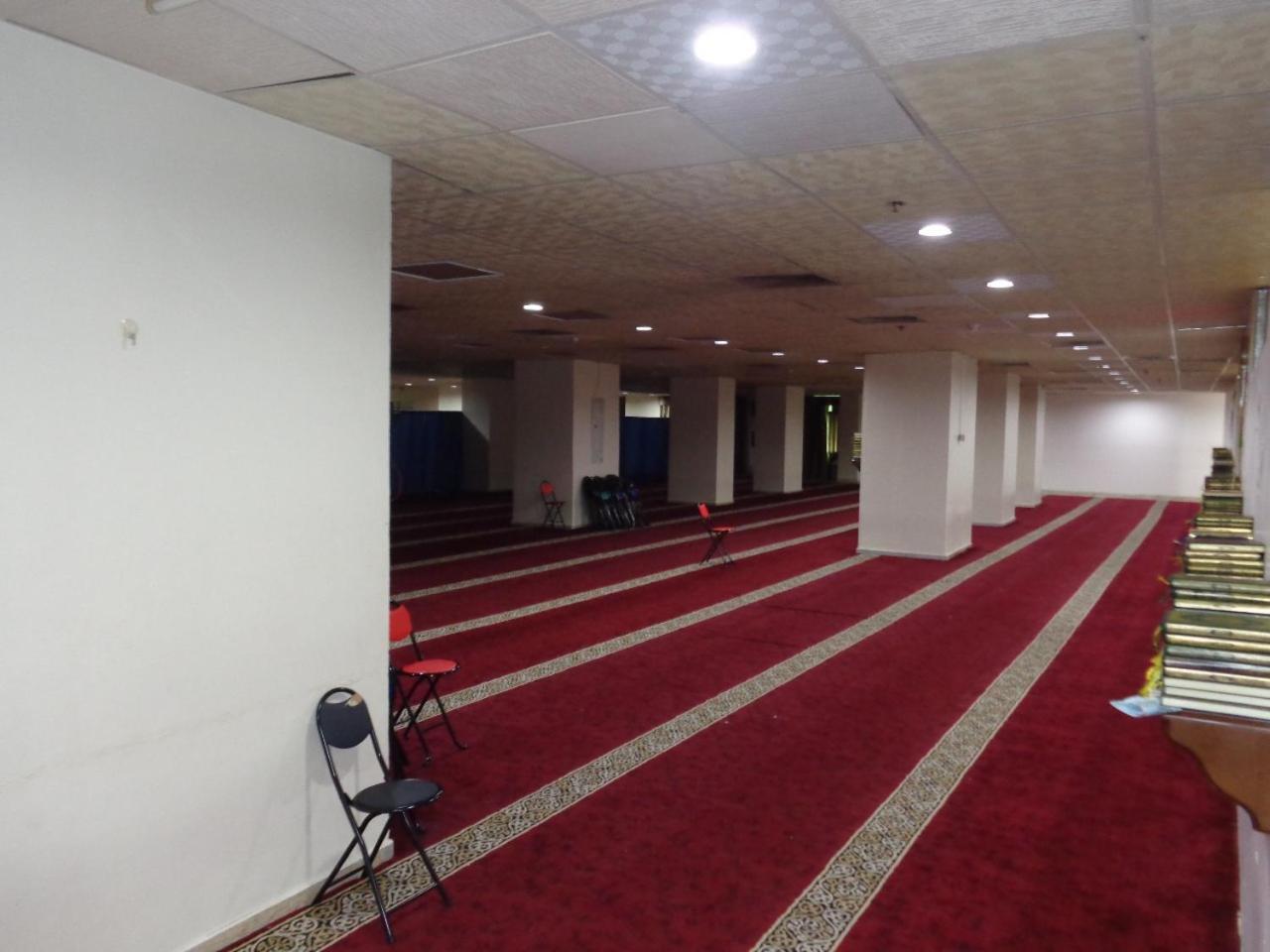 Al Ardh Al Motamayza Hotel 2*