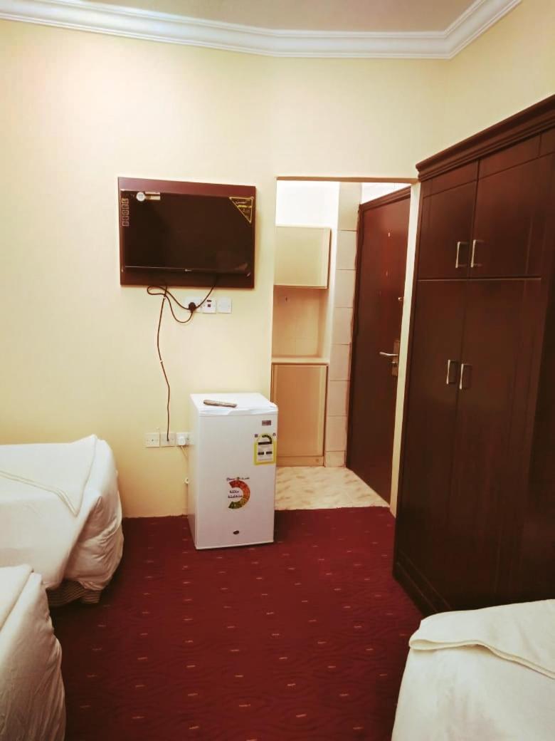 Burj Al Waqar Hotel 2*