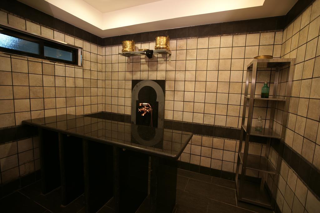 Manazel Al Ain Hotel 5*