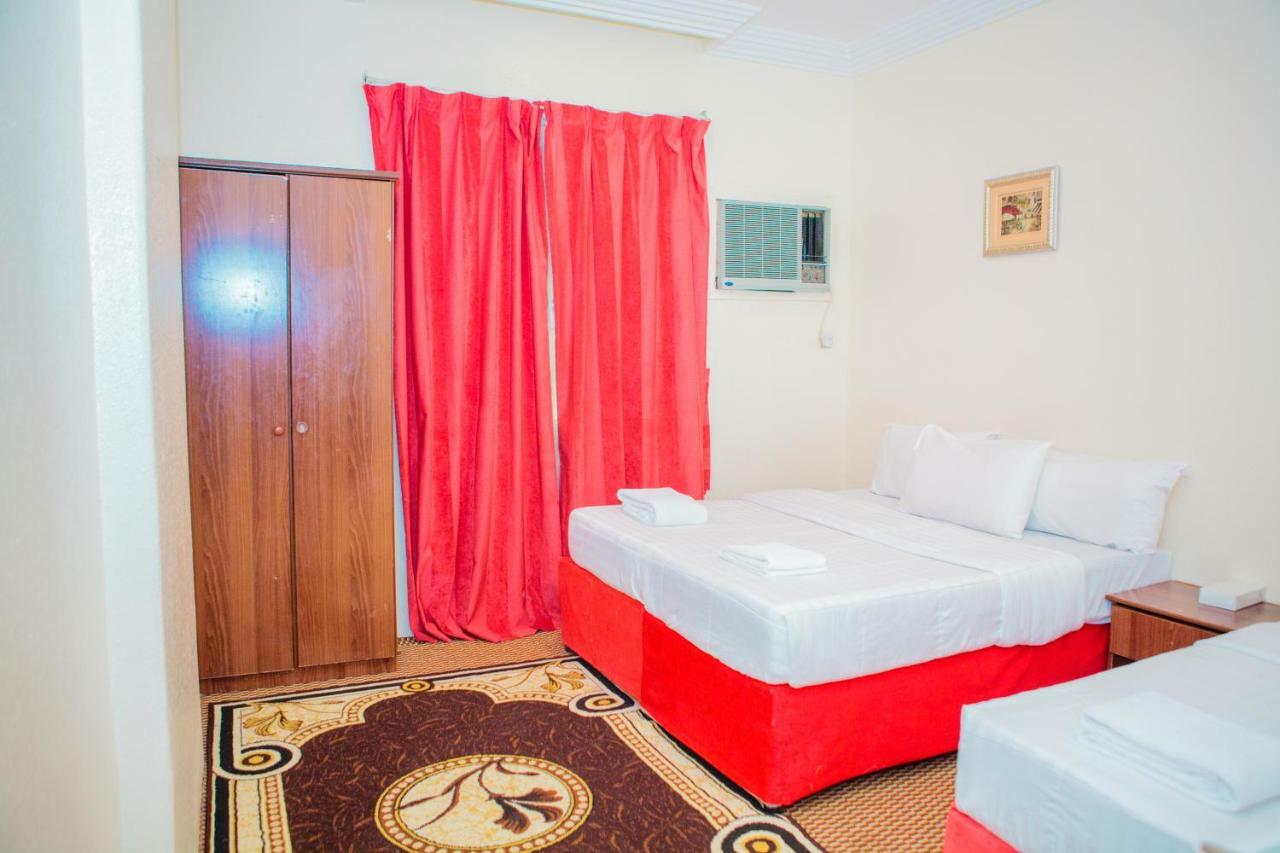 Nawazi Al Tawsea Hotel *