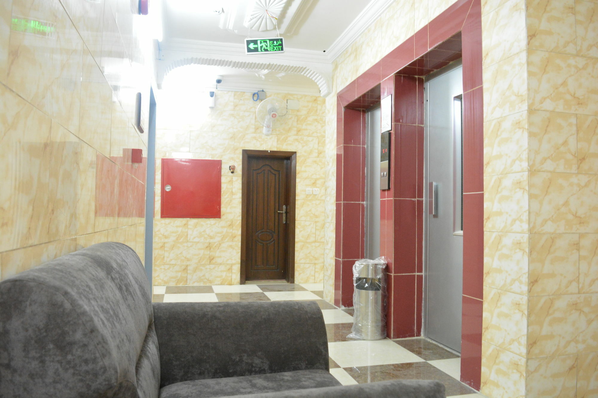 Aparthotel Alnahdi Furnished Apart 4*