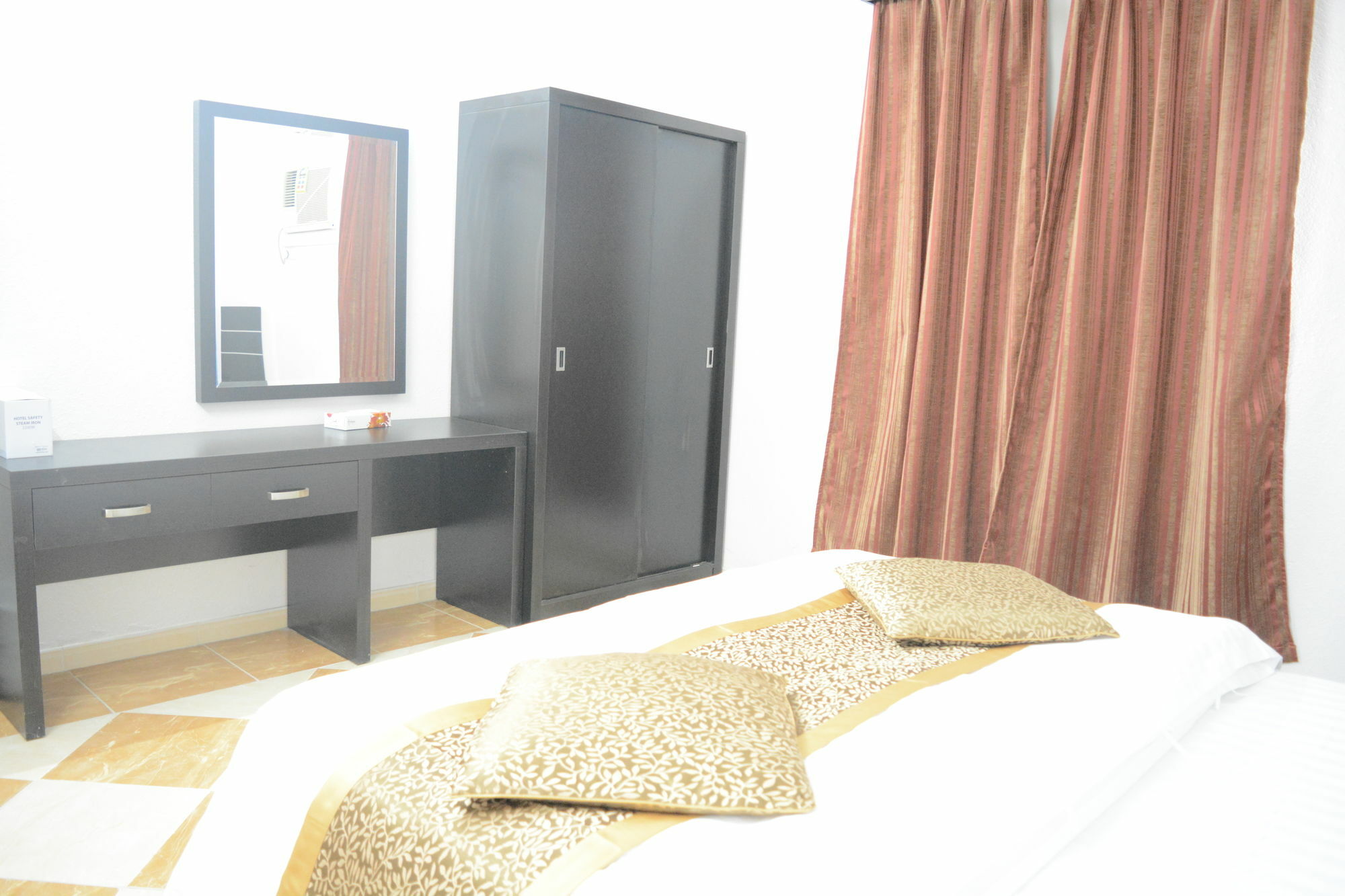 Alnahdi Furnished Apart 4*