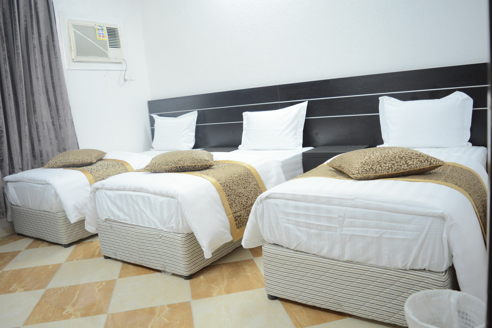 Alnahdi Furnished Apart 4*