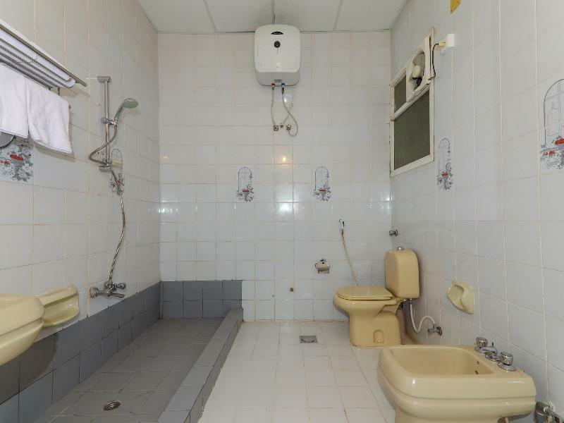 Oyo 167 Dar Al Raies Hotel 2*
