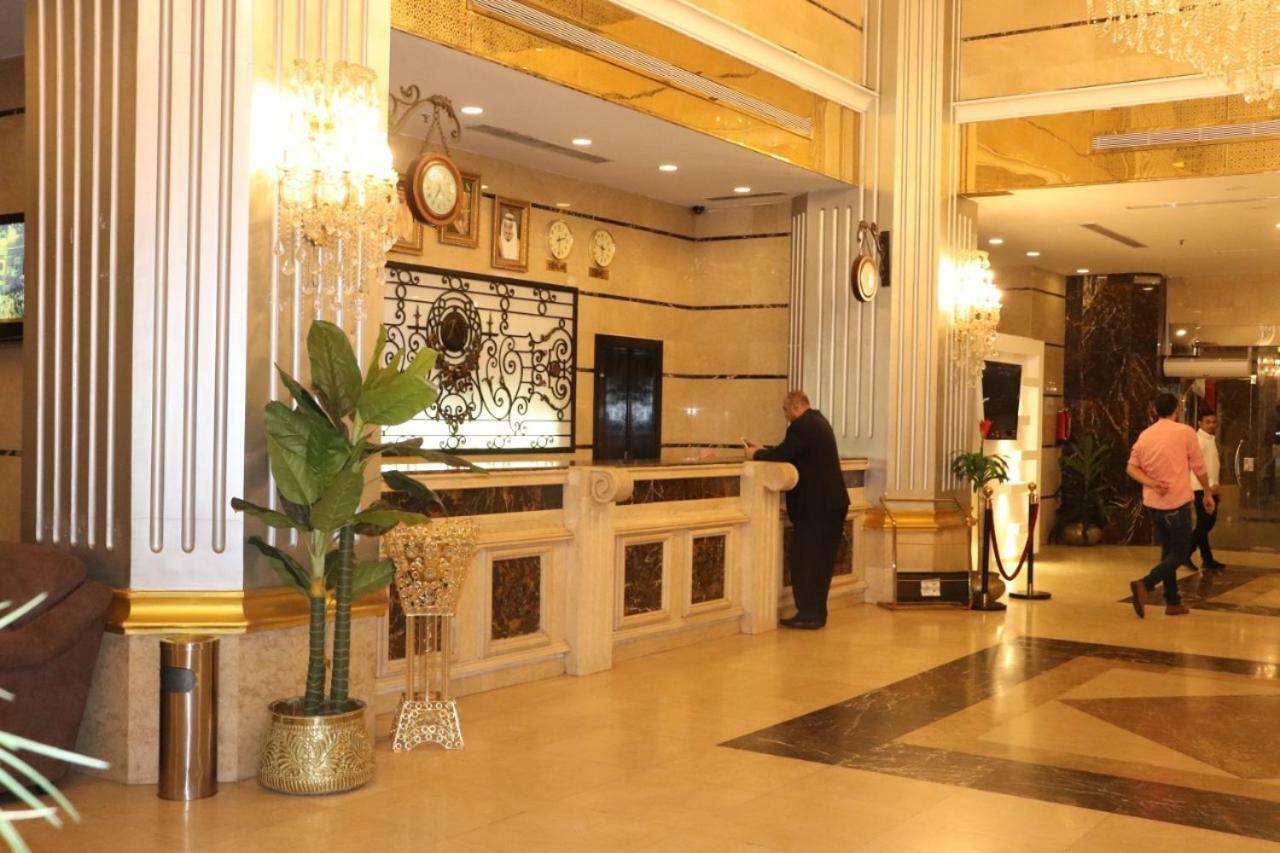 Hotel Mubarak Plaza
