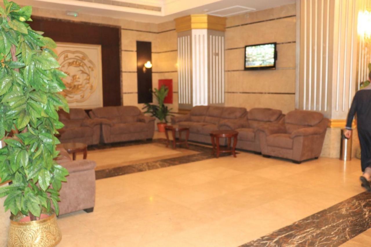 Mubarak Plaza 4*