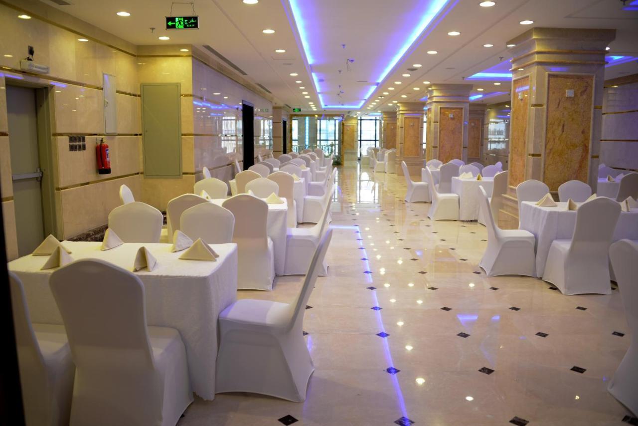 Al Waleed Tower 3*