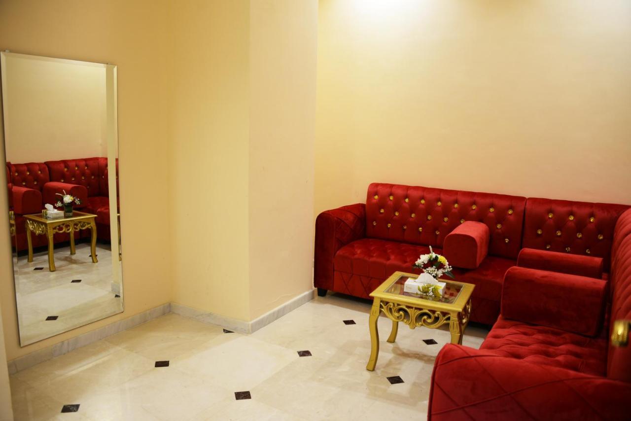 Al Waleed Tower Hotel