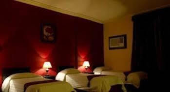 Hotel Oyo 398 Jawhart Al Quser Al Abiadh 3*