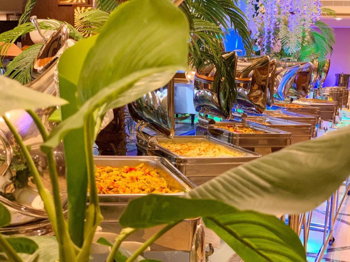 Violet Al Azizia Hotel 2*