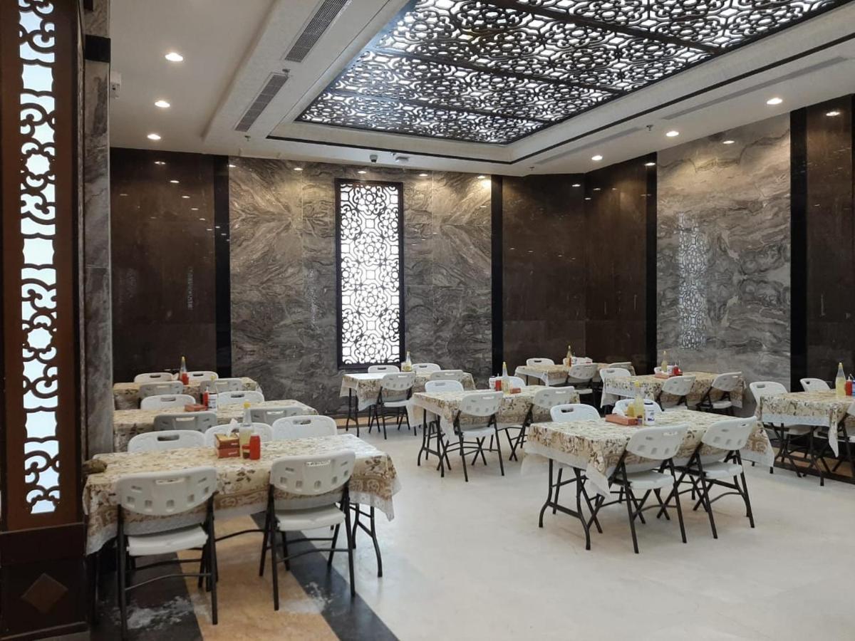 Hotel Shorfat Al Ala'm 4*