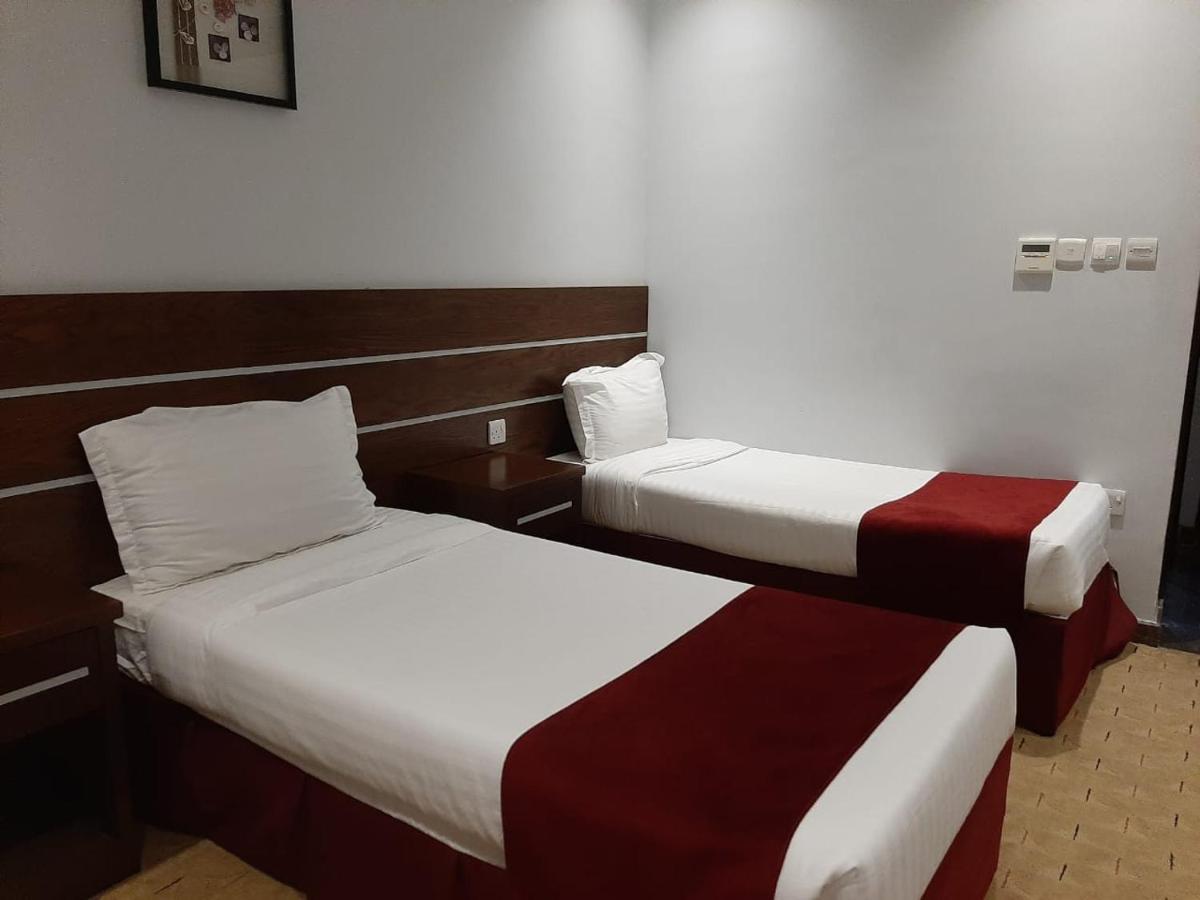 Hotel Shorfat Al Ala'm 4*
