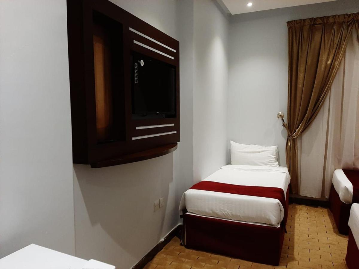 Hotel Shorfat Al Ala'm 4*