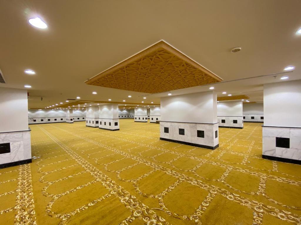 فندق برادايس العالمية توصيل للحرم 4*