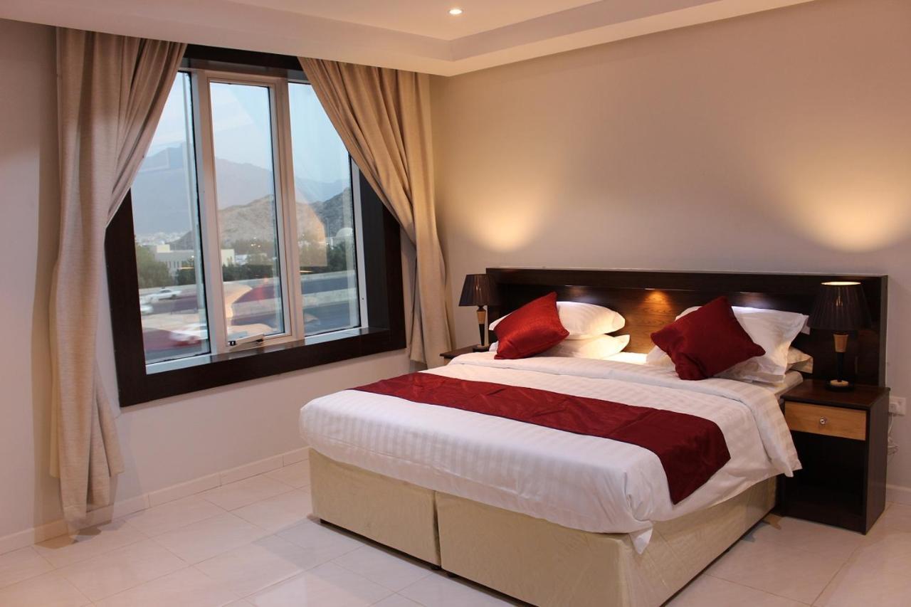 Ezwa House 3*