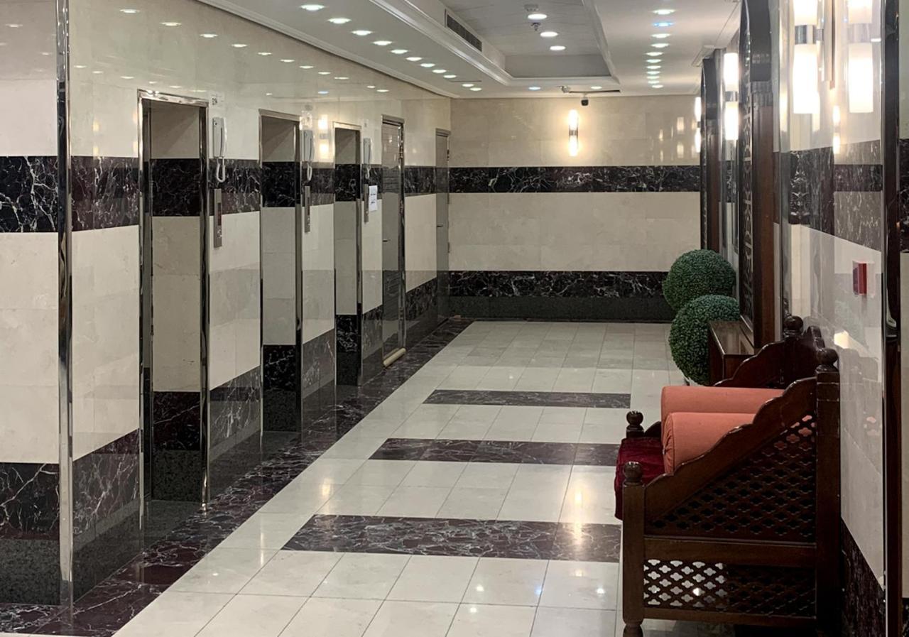 Ezwa House Hotel 3*