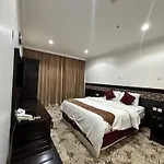 Nuzha Sqaure Hotel