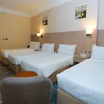 Nawazi Towers Hotel