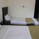 Iskan Hotel 4