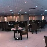 Al Khulafaa Hotel 1