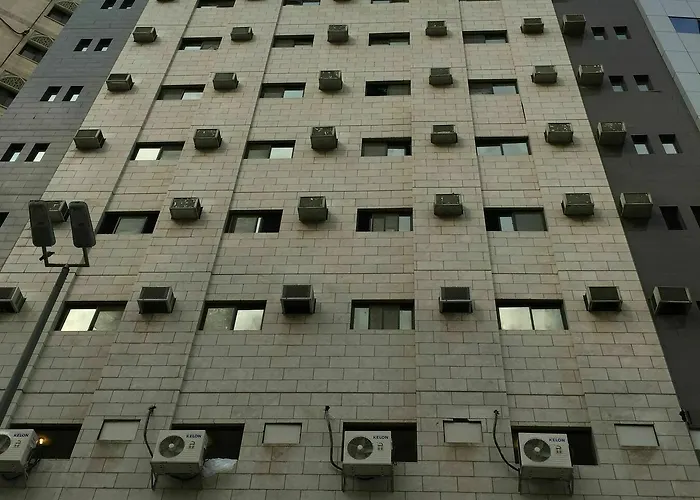 Qasr Al Riyadh Hotel Apartments