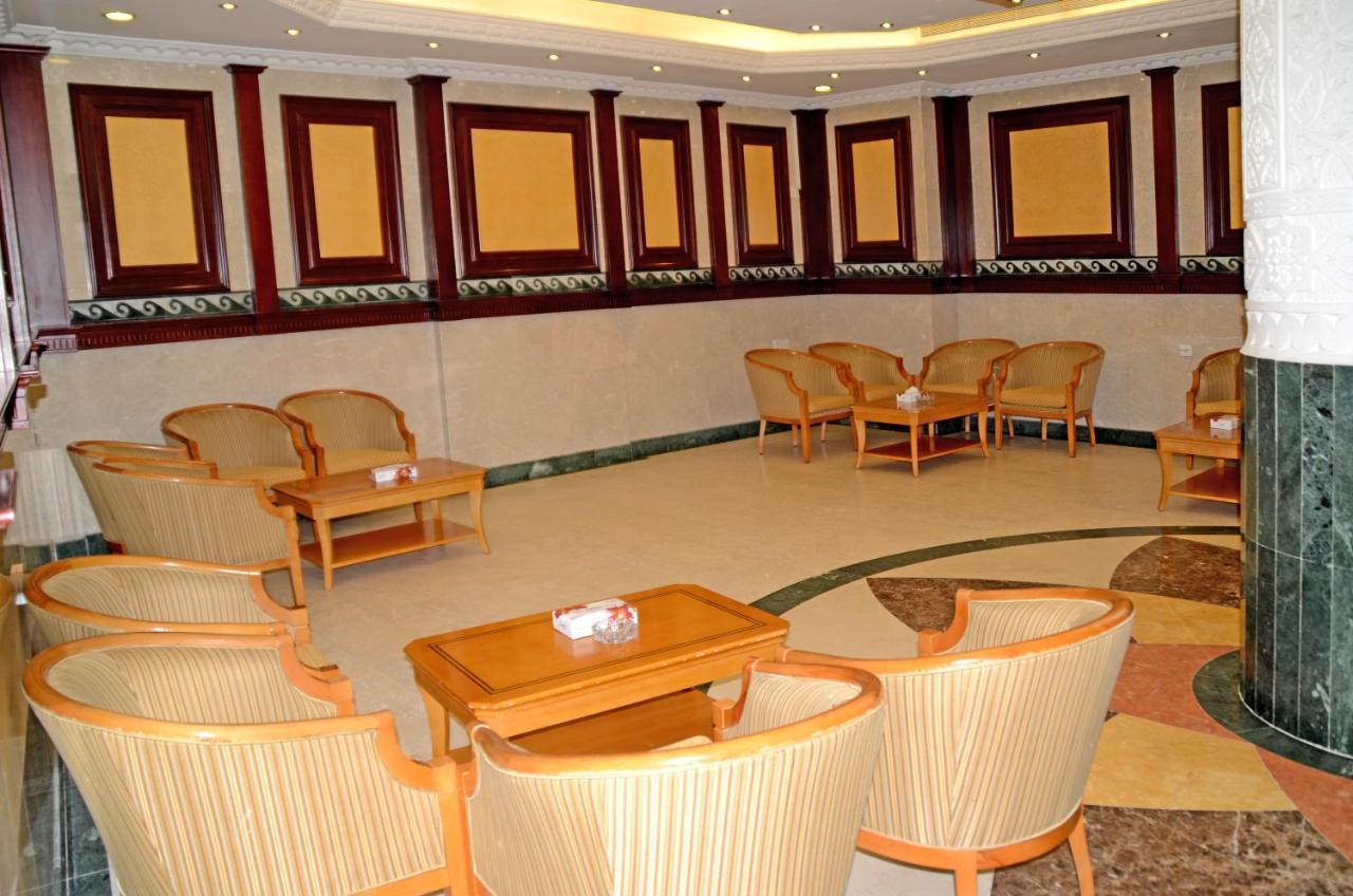 Hotel Al Fajr Al Badea 5 *