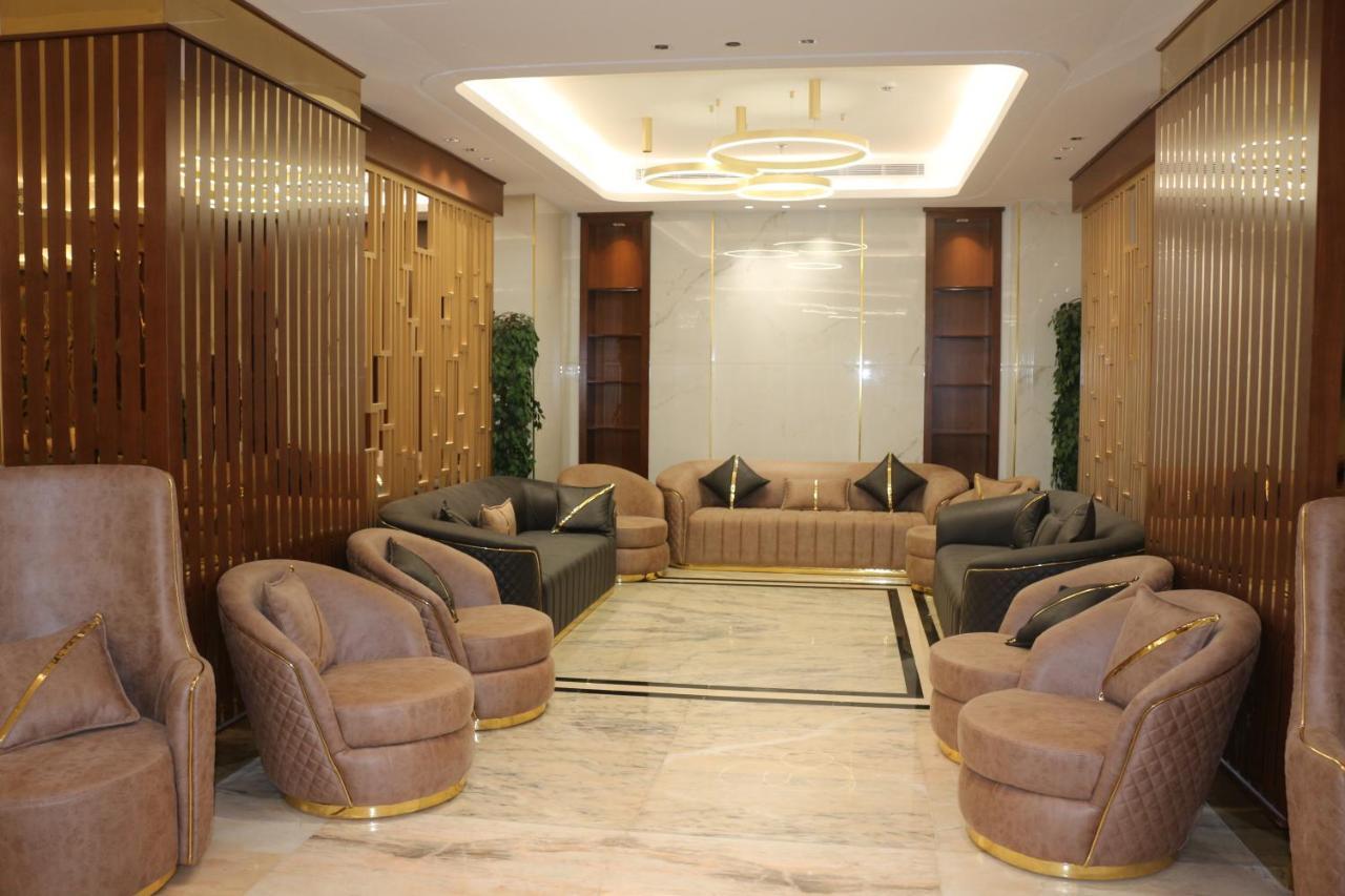 Al Qimah Atlas Hotel