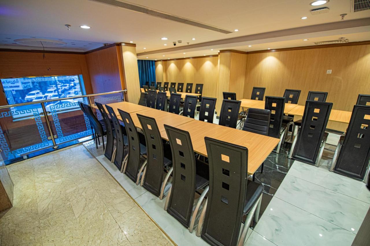 Khalil Almisk Hotel *