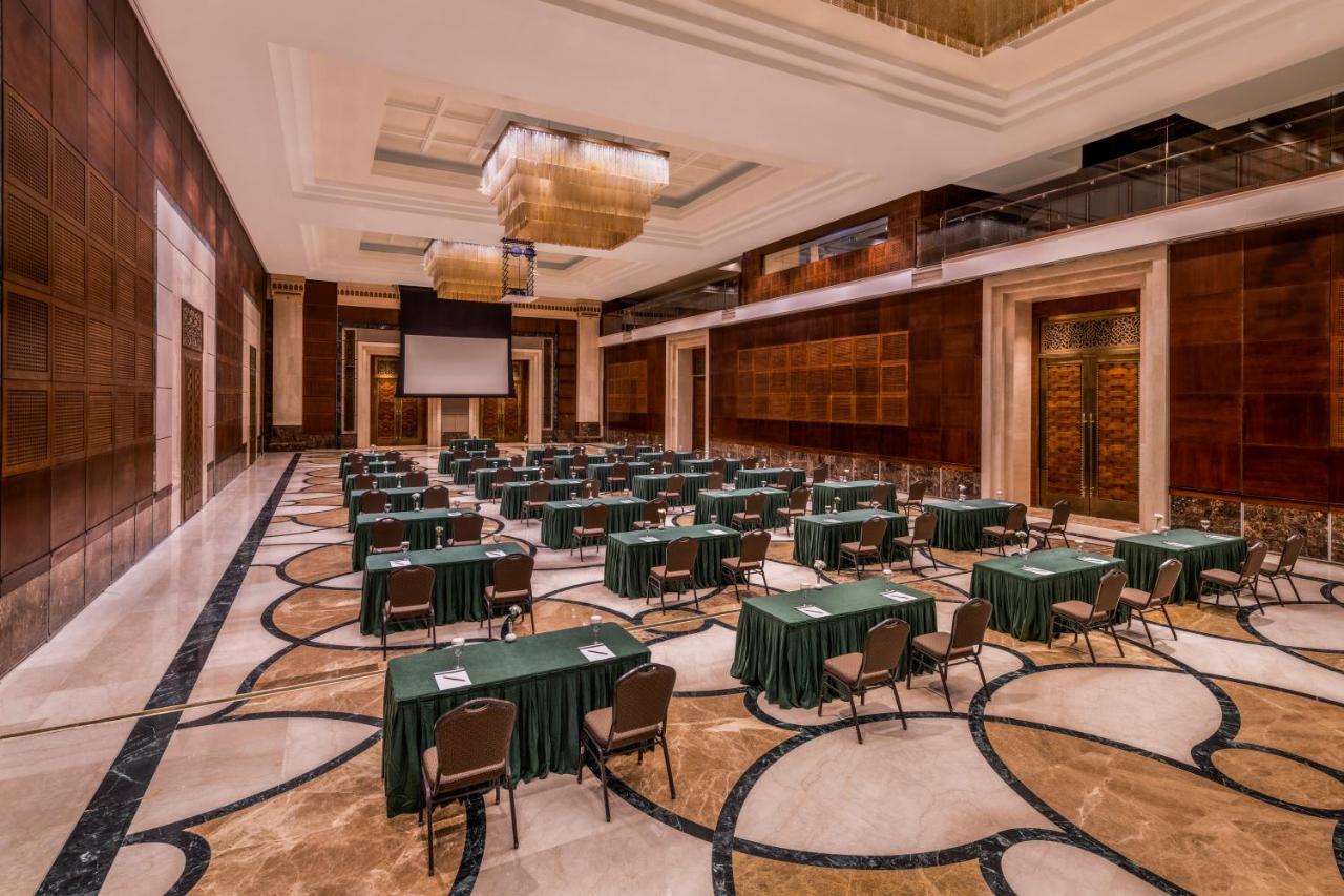 Hotel Makkah Clock Royal Tower, A Fairmont 5*
