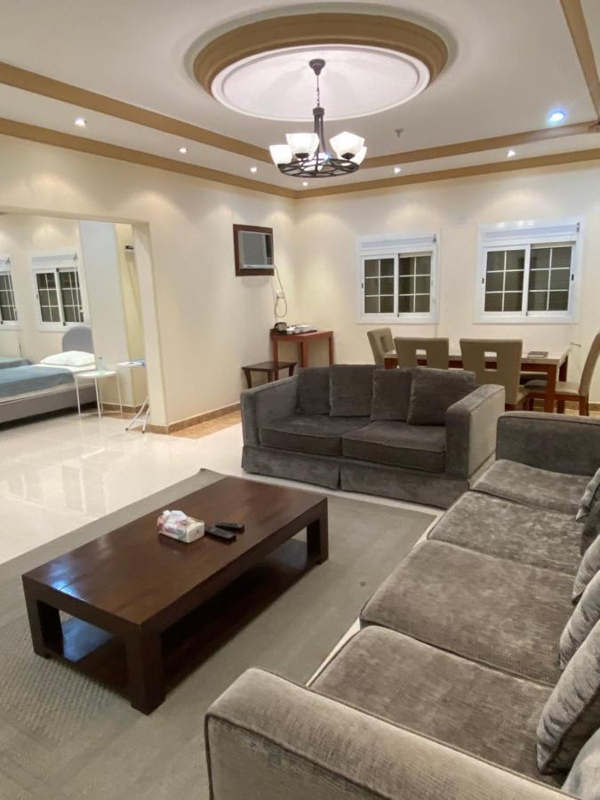 شقه مفروشه للايجار اليومي ٢ Apartment