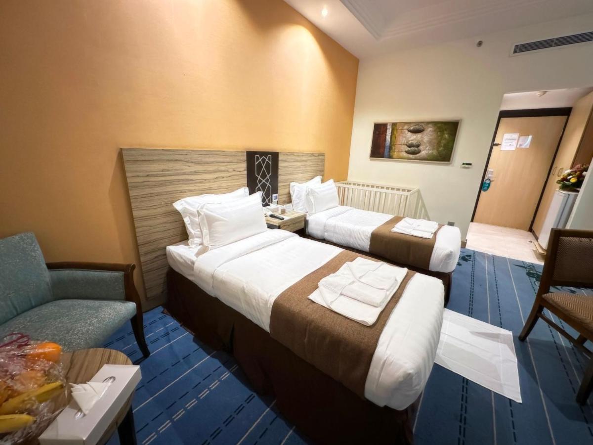 Hotel فندق الروضة