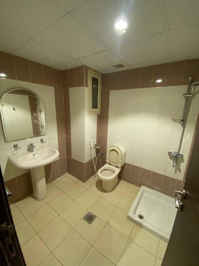 Hotel فندق الخلفاء توصيل للحرم
