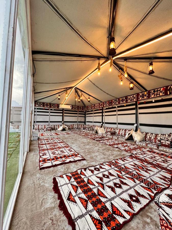 منتجع ومخيم الشداد الفاخر Ahshdad Luxury Camp & Luxury tent