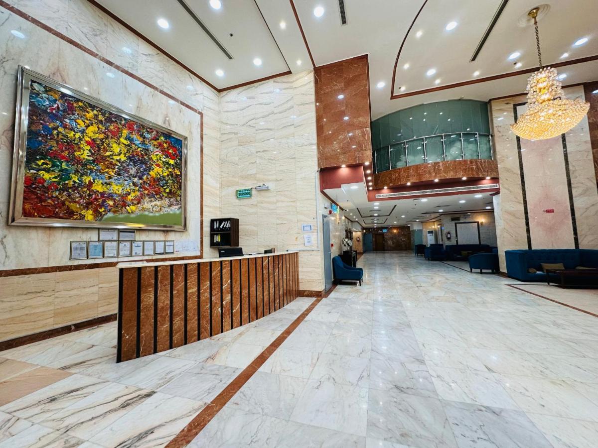 Nada Al Majd Hotel *