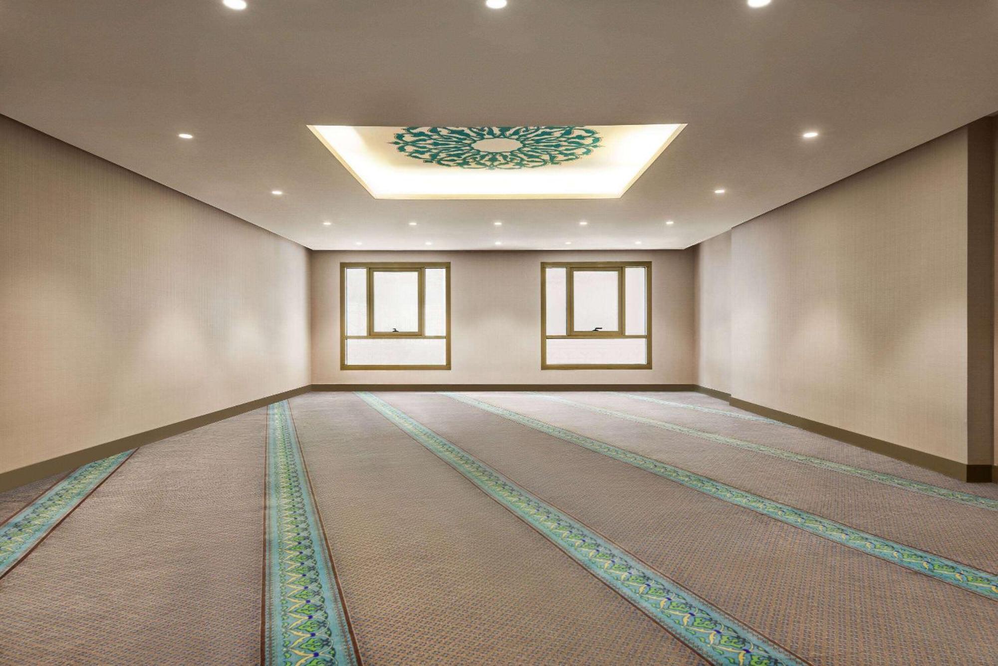 Ramada By Wyndham Makkah Zad Al Tayseer Hotel Mecca