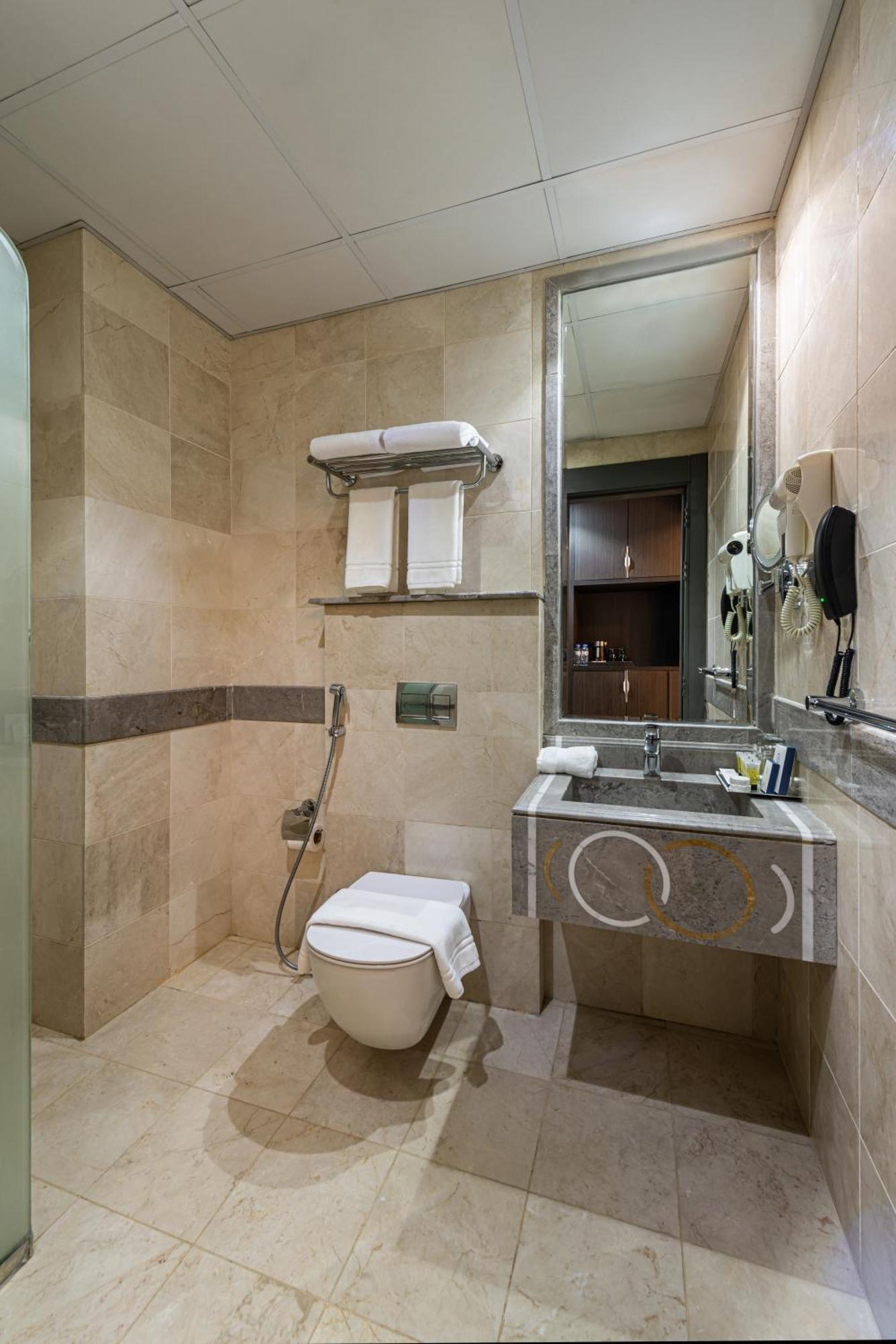 Western Ajyad Makkah Hotel 4*