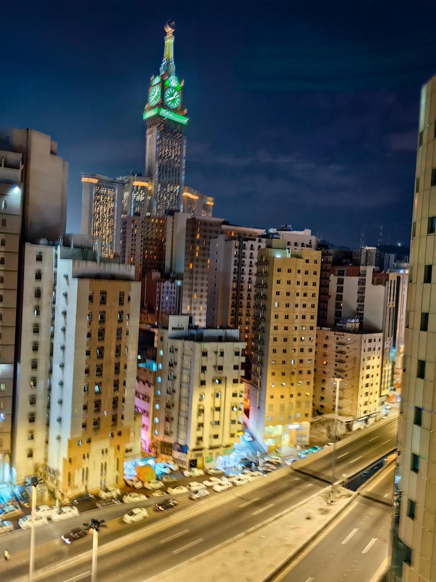 Hotel Loaloat Al Tawhid *