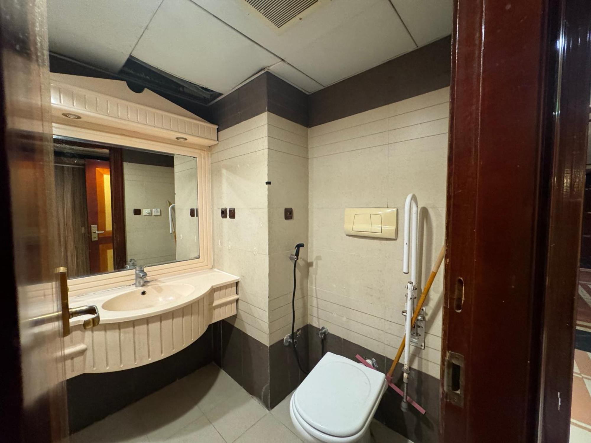 Hotel Loaloat Al Tawhid