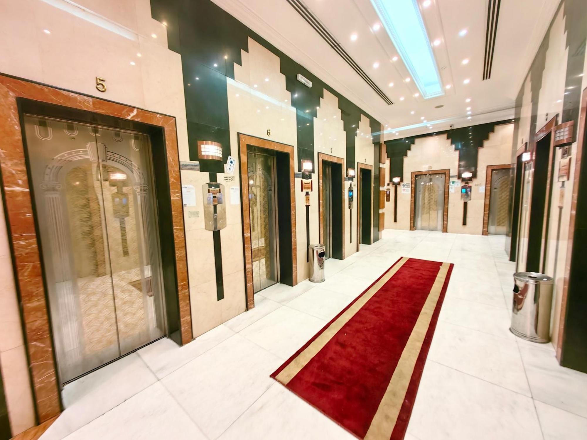 Loaloat Al Tawhid * Mecca