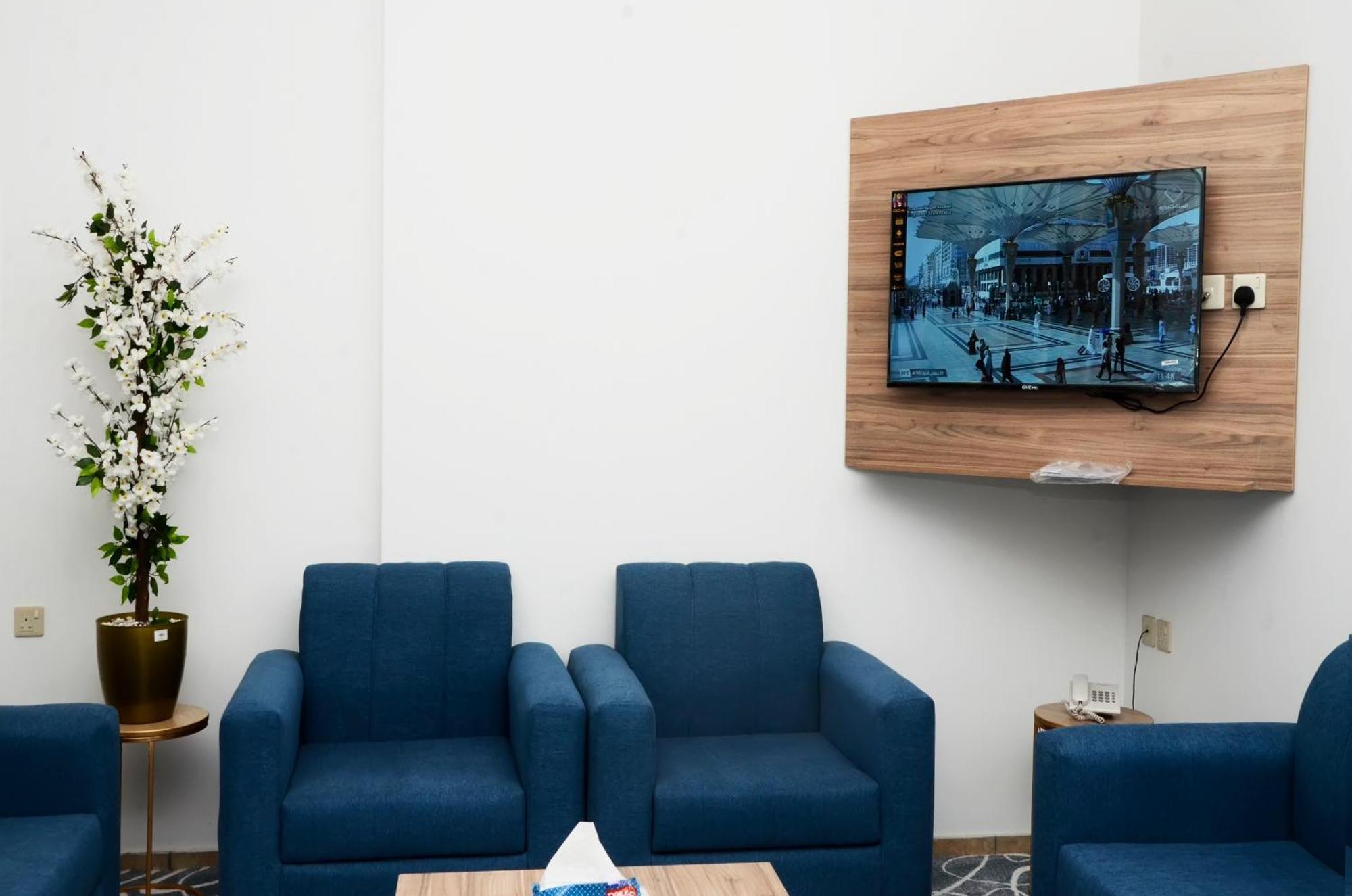 Diwan Al Nuzha Serviced Apartment *
